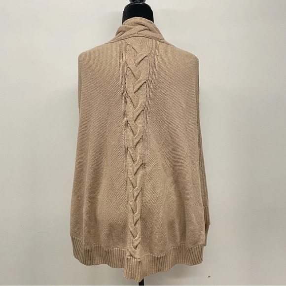 NWT UGG Anjeline Knit Cape Cable Sweater XS/S - Picture 11 of 13